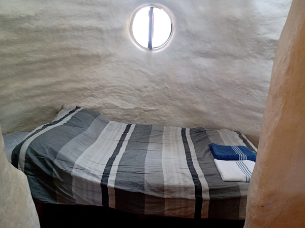 Hospedaje en Domo de Tierra